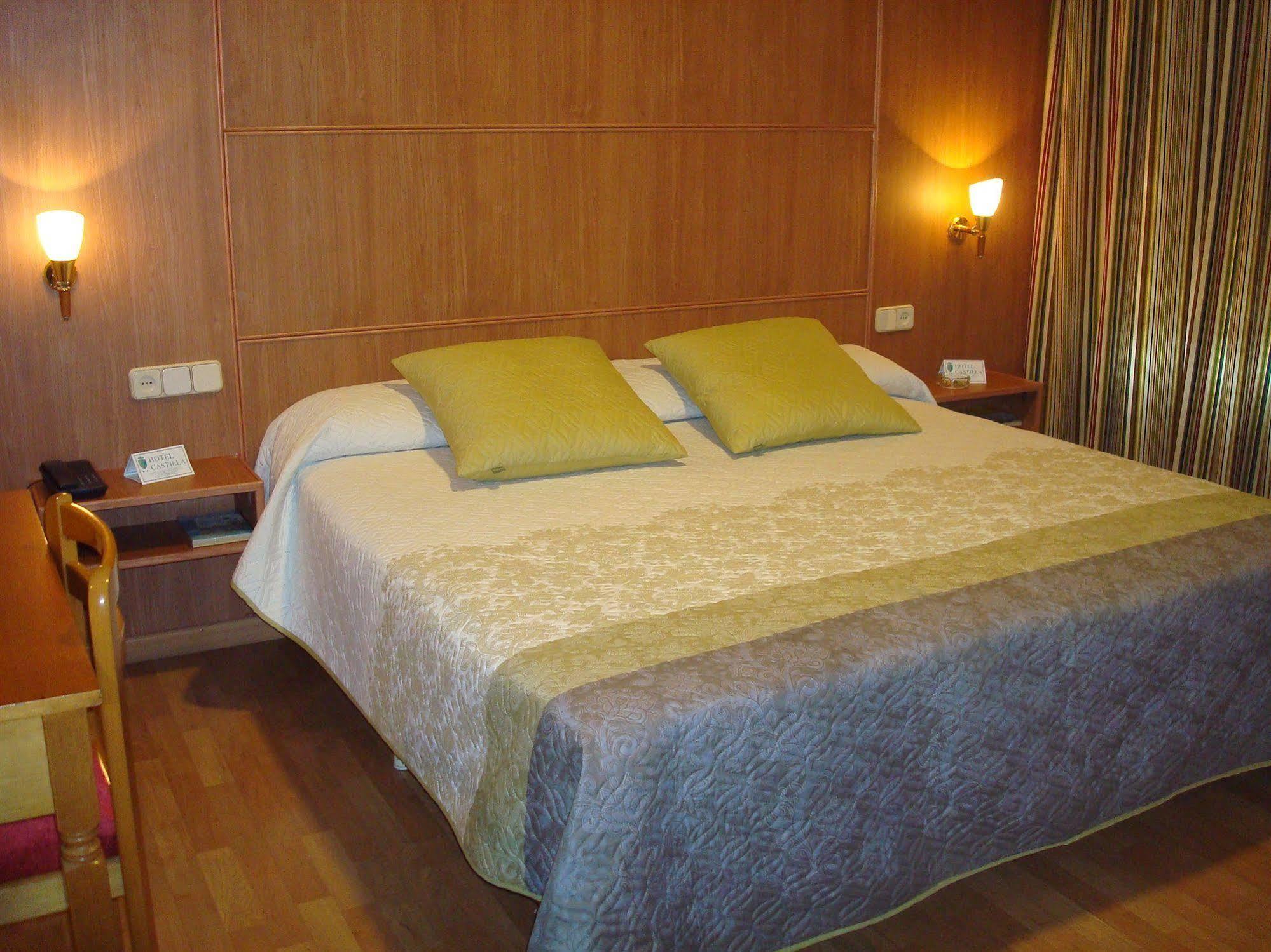 Hotel Castilla Albacete Exterior photo